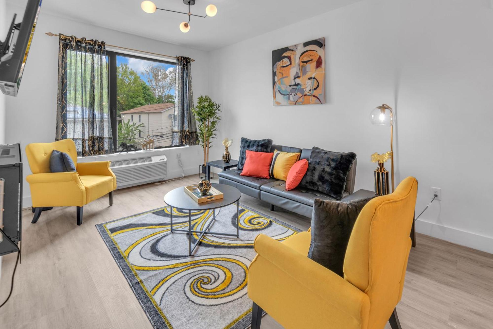 Royal Oasis Indoor Pool, Free Parking, Near Nyc Apartamento Elizabeth Exterior foto